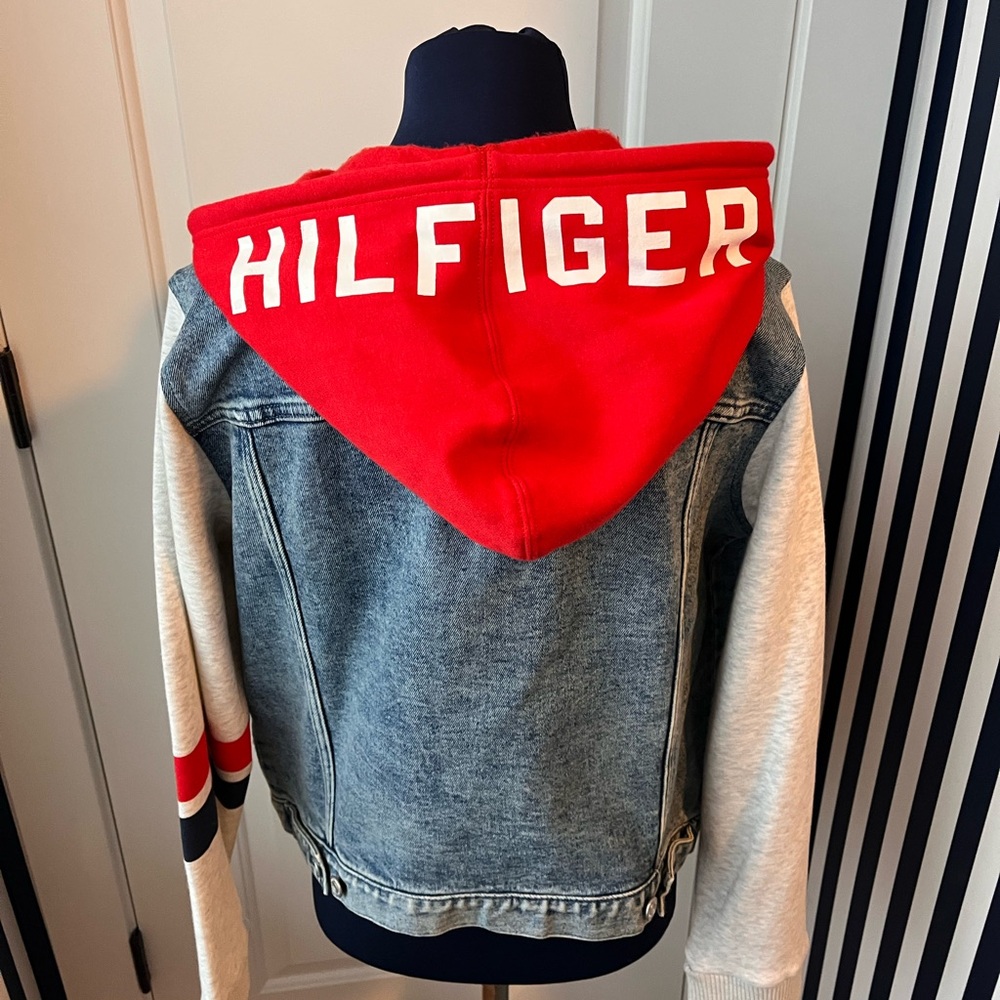 Denim and Red Hooded Tommy Hilfiger mixed media Jacket sz large BNWT - Picture 4 of 7